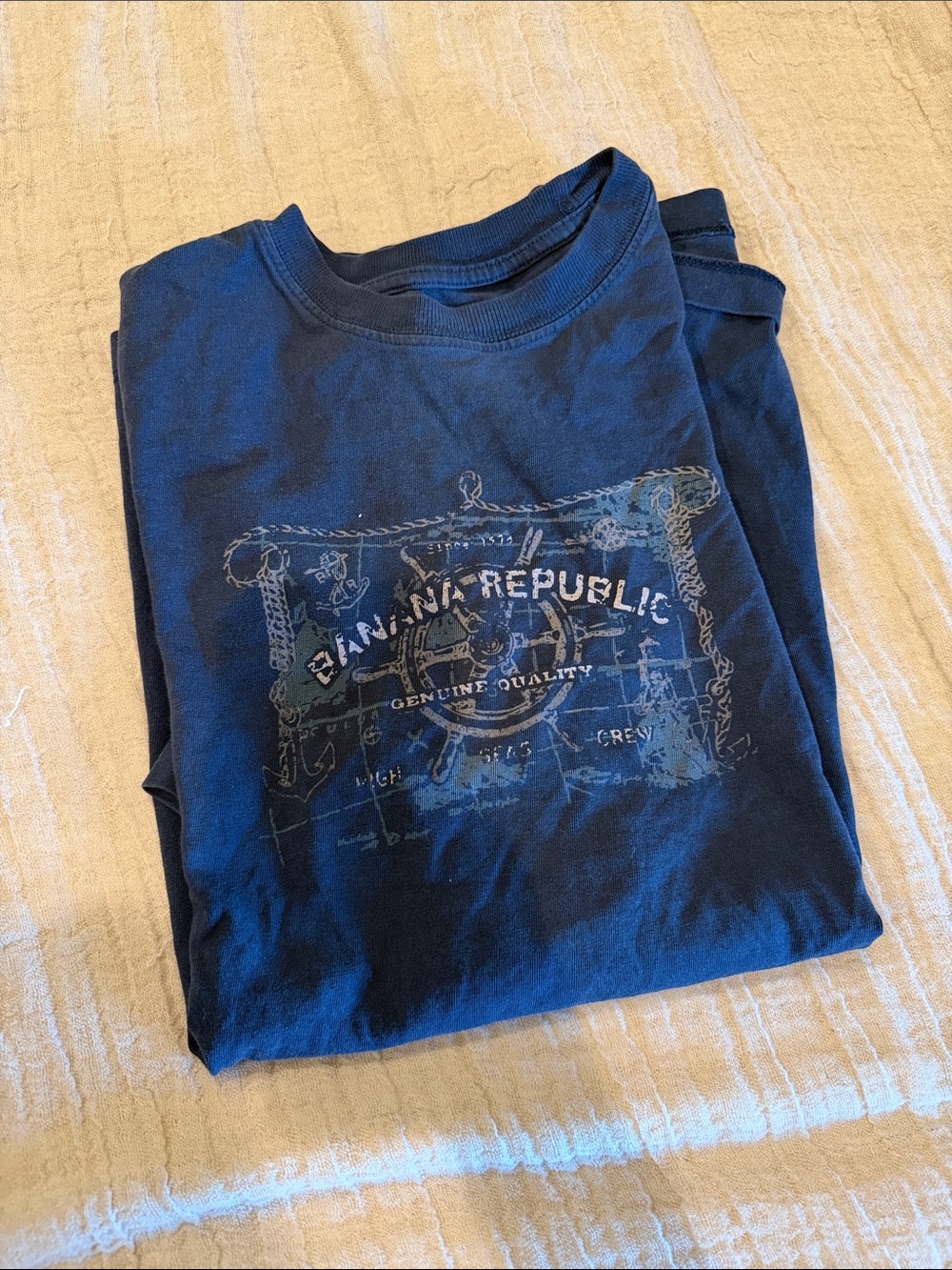 Banana Republic Men's Navy Graphic Crew Tee with Light Blue Print